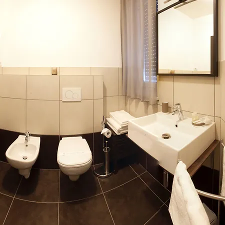 Urban Homy Bed and breakfast 3*