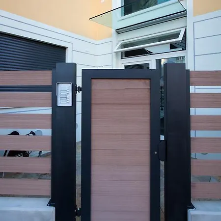 Bed and Breakfast Urban Homy Γκορίτσια