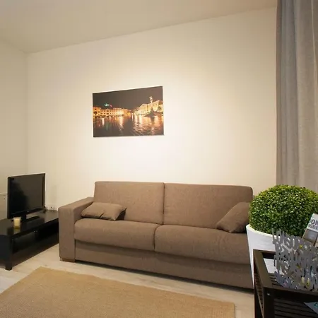 Urban Homy Bed & Breakfast