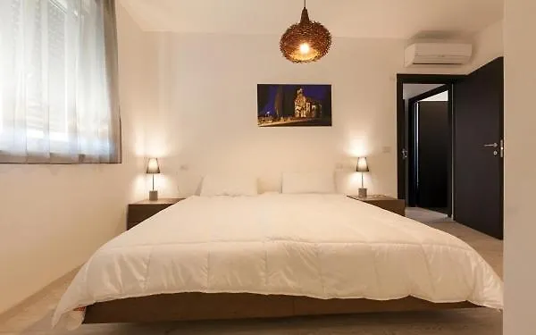 Bed & Breakfast Urban Homy 3*